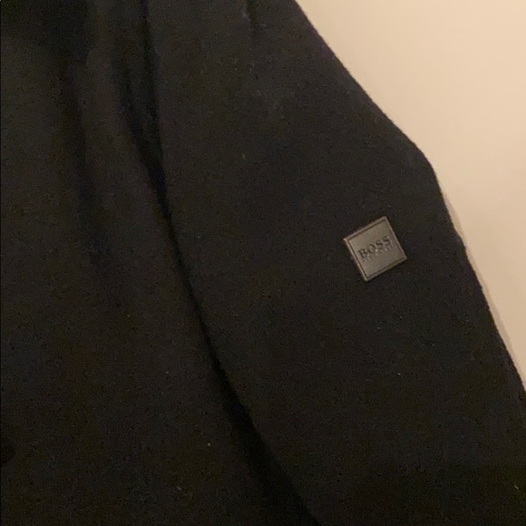 BNWOT Hugo Boss boys size 5 pea coat - Picture 12 of 12